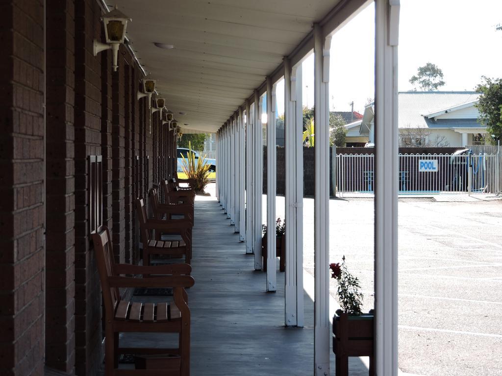 Bairnsdale Tanjil Motor Inn エクステリア 写真