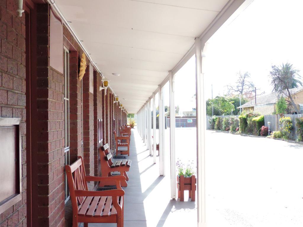 Bairnsdale Tanjil Motor Inn エクステリア 写真