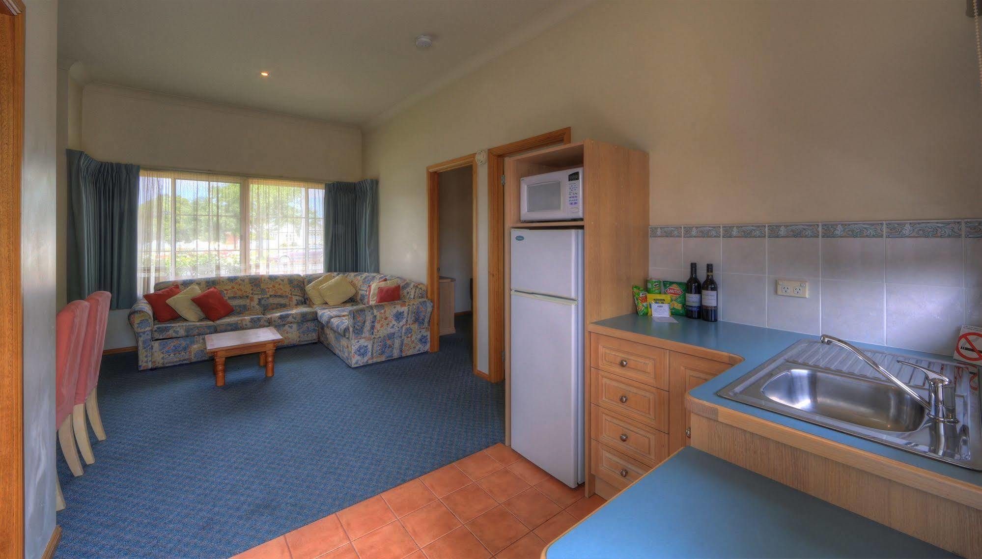 Bairnsdale Tanjil Motor Inn エクステリア 写真