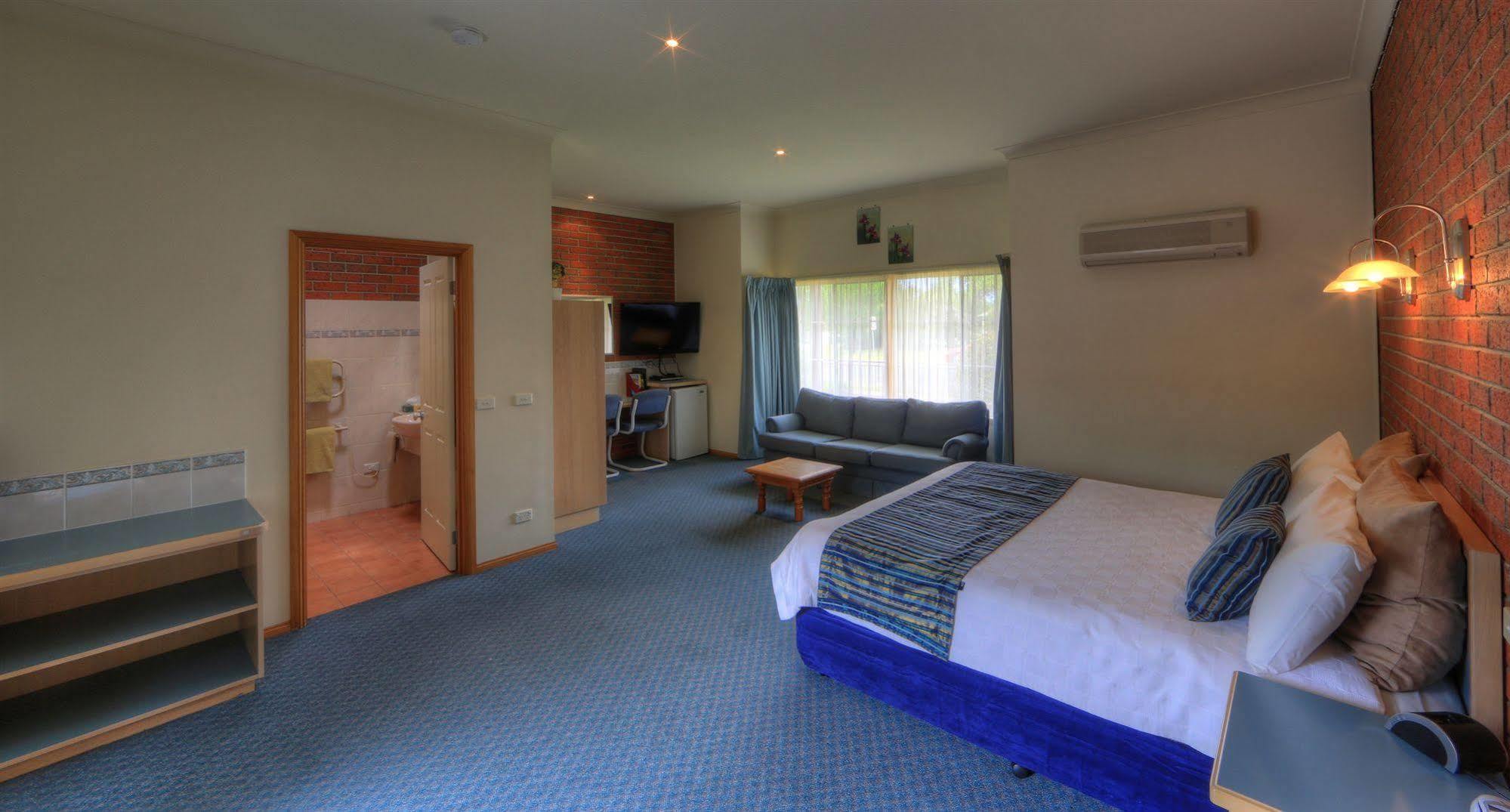 Bairnsdale Tanjil Motor Inn エクステリア 写真