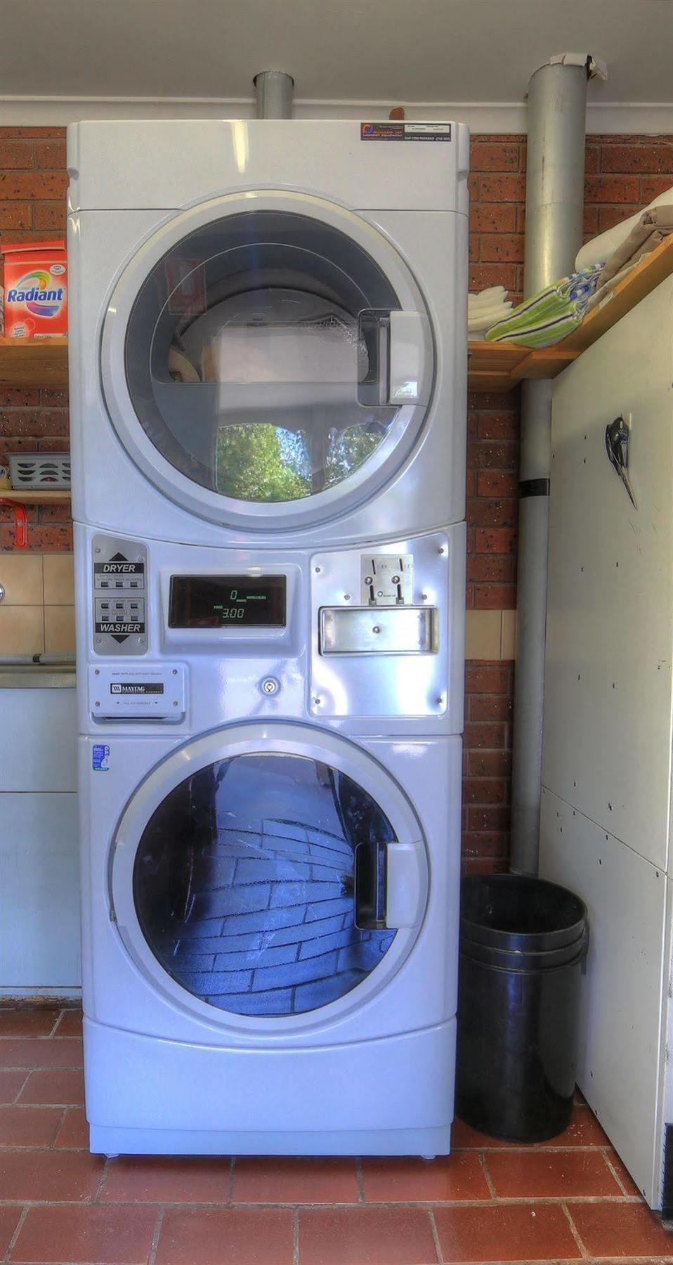 Bairnsdale Tanjil Motor Inn エクステリア 写真
