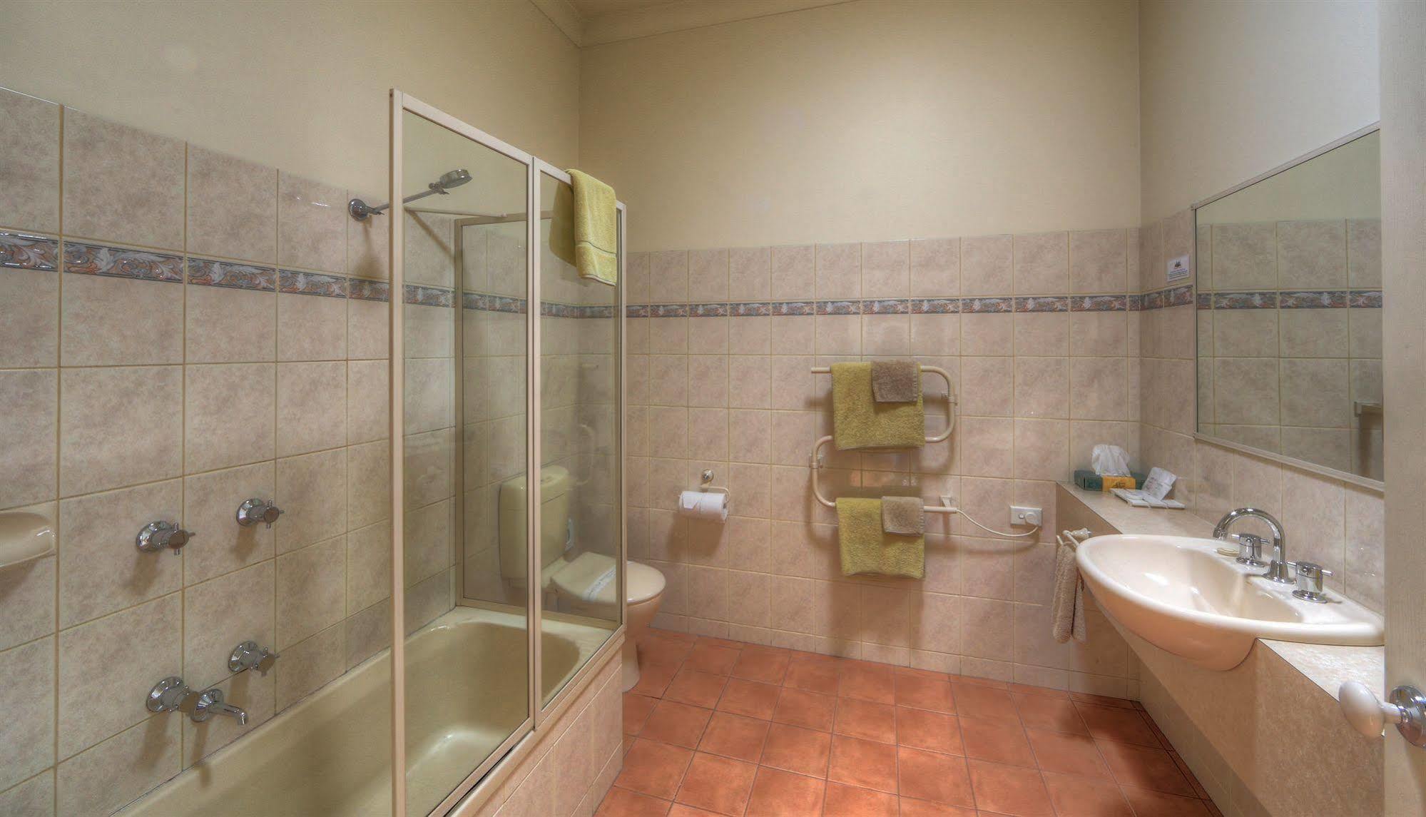 Bairnsdale Tanjil Motor Inn エクステリア 写真
