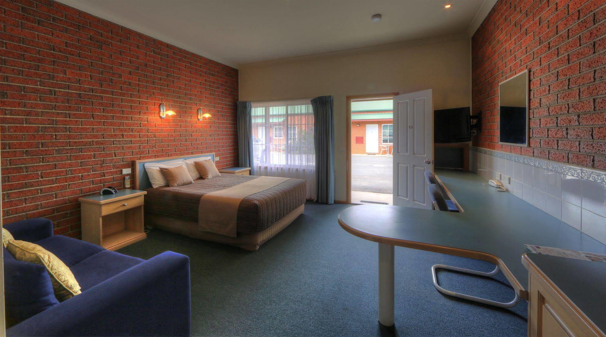 Bairnsdale Tanjil Motor Inn エクステリア 写真